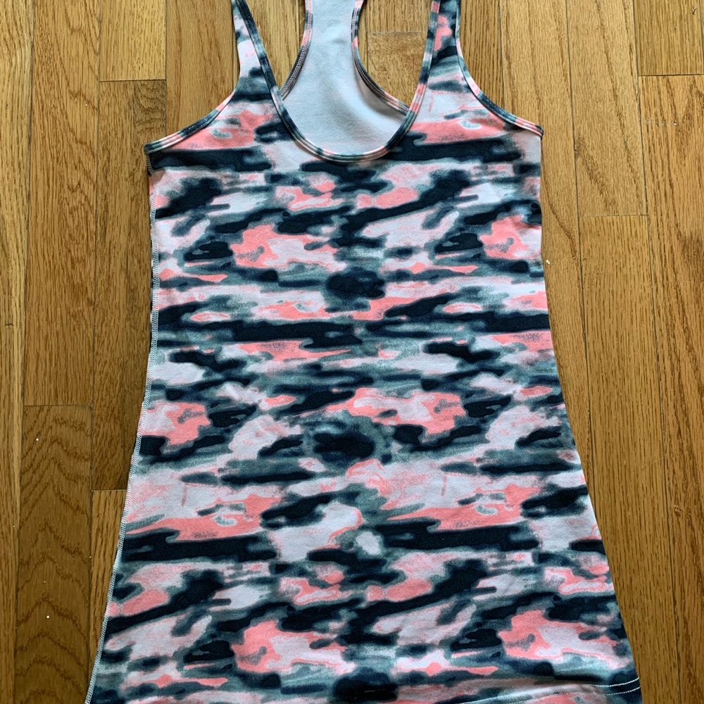 Lululemon Camo Tank